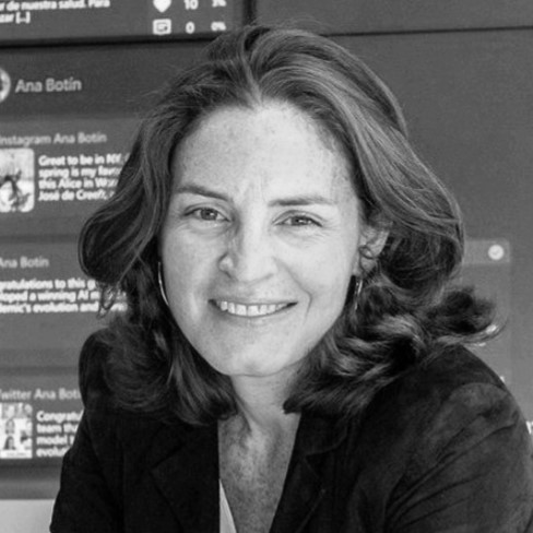 Nathalie Picquot
Directora Global de Corporate Marketing, Brand Experience & Digital Engagement
Santander