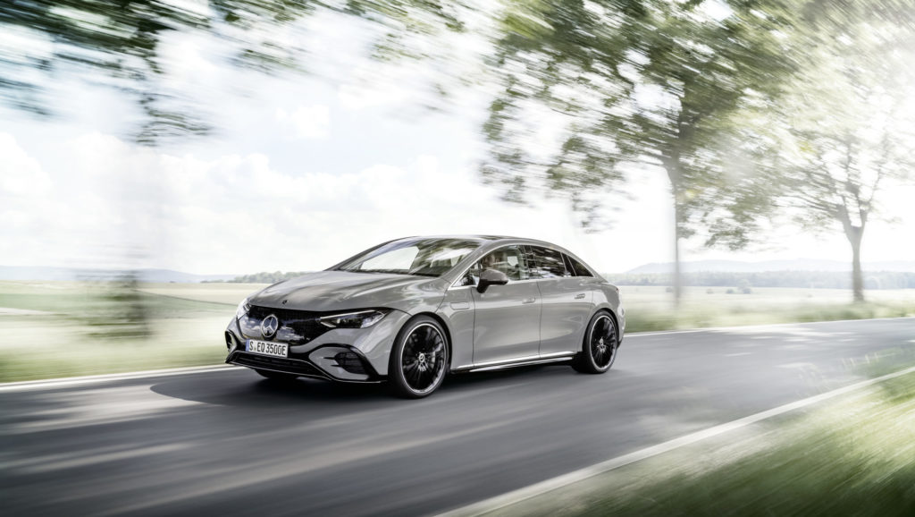 Mercedes-EQ. EQE 350, Edition 1, AMG Line, alpine grey (electrical consumption WLTP: 19,3-15,7 kWh/100 km; CO2 emissions: 0 g/km);Electrical consumption WLTP: 19,3-15,7 kWh/100 km; CO2 emissions: 0 g/km*